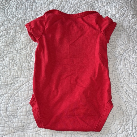 One piece red with train appliqué and Embroidery. 9 months - Picture 4 of 5